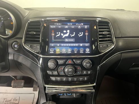 Used 2021 Jeep Grand Cherokee Summit image 12