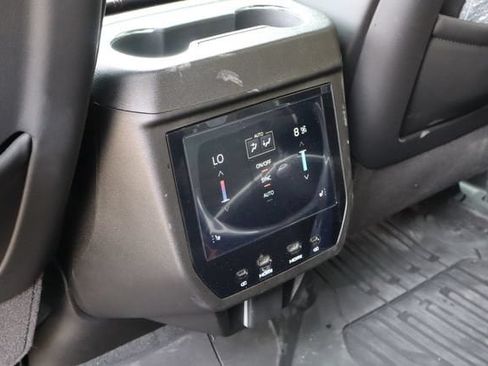 Used 2026 GMC Yukon AT4 Ultimate w/ LPO, Floor Liner Package AWD/4WD image 18