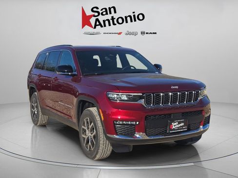 New 2025 Jeep Grand Cherokee L Limited RWD image 2