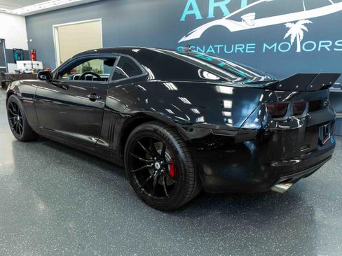 Used 2011 Chevrolet Camaro SS w/ RS Package RWD image 9