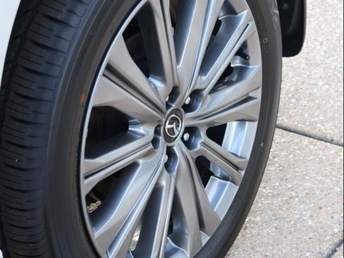 New 2025 MAZDA CX-5 Signature image 42