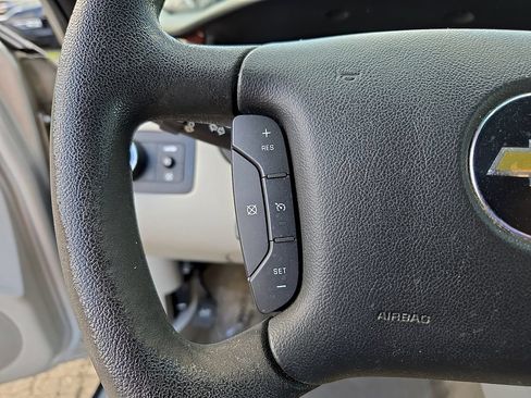 Used 2011 Chevrolet Impala LS FWD image 26
