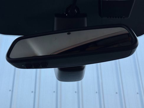 Used 2015 Land Rover Range Rover Supercharged image 30