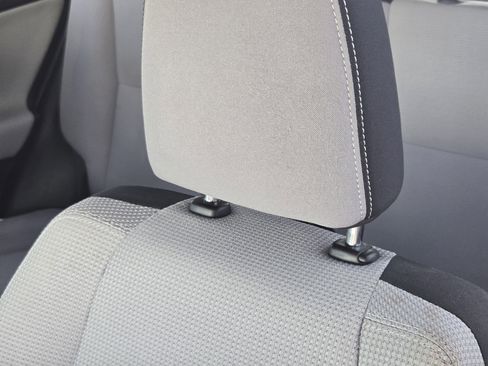 Used 2016 Toyota RAV4 XLE image 24