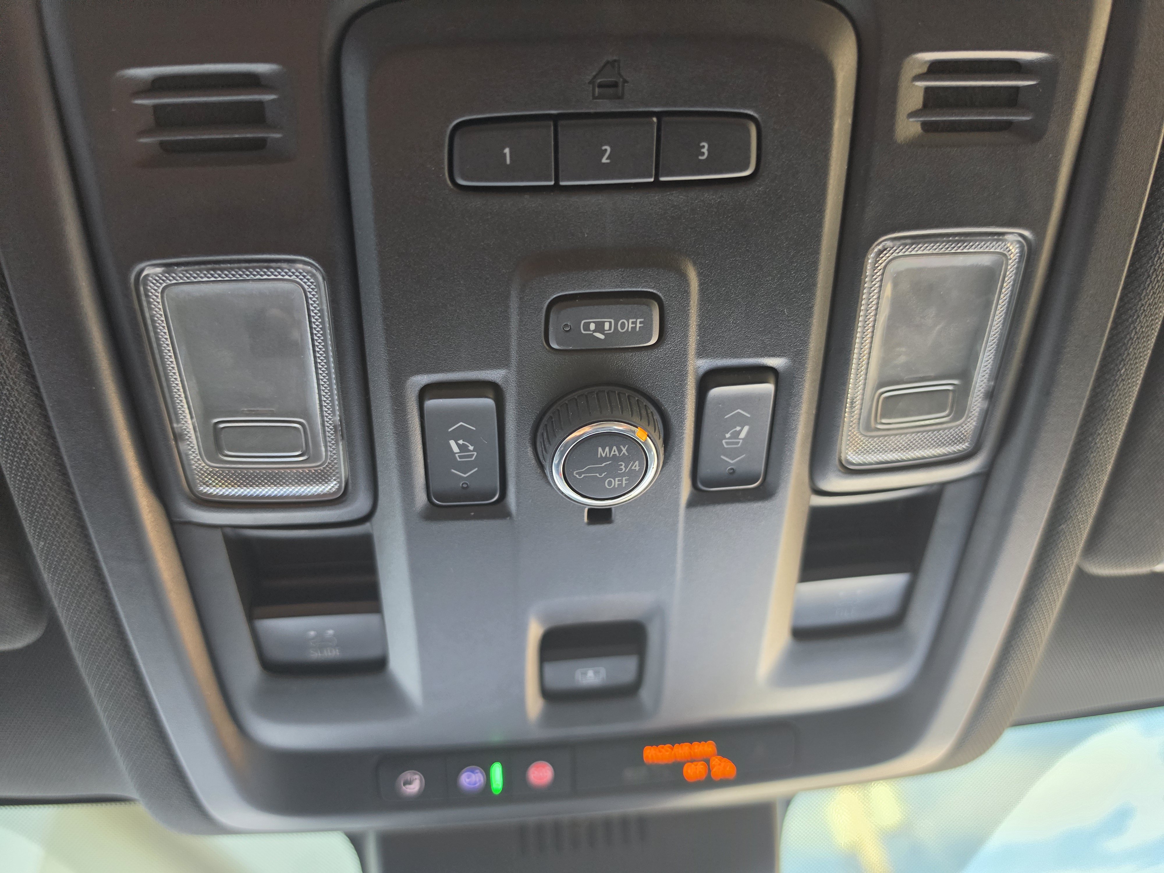 Used 2023 GMC Yukon XL AT4 w/ Technology Package AWD/4WD image 31