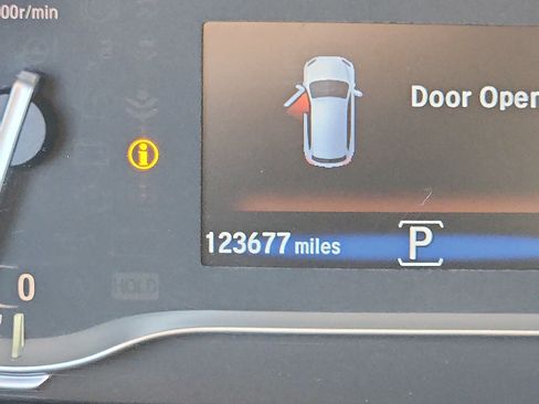 Used 2018 Honda Pilot EX-L image 18