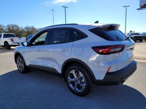 New 2026 Ford Escape ST-Line w/ Tech Pack #1 AWD/4WD image 33