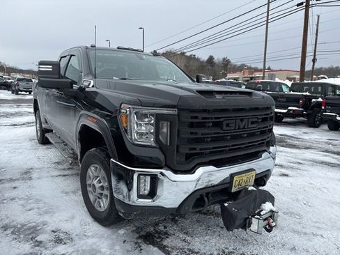 Used 2022 GMC Sierra 2500 SLE w/ SLE Value Package; image 5