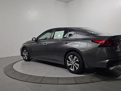 Certified 2023 Nissan Altima 2.5 S FWD image 3
