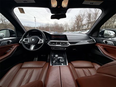 Used 2019 BMW X7 xDrive50i w/ M Sport Package image 23