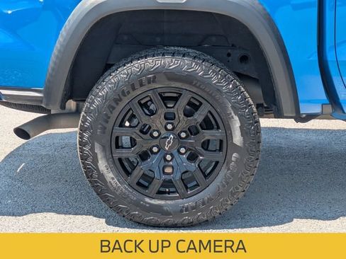 Used 2023 Chevrolet Colorado Trail Boss w/ Advanced Trailering Package AWD/4WD image 12