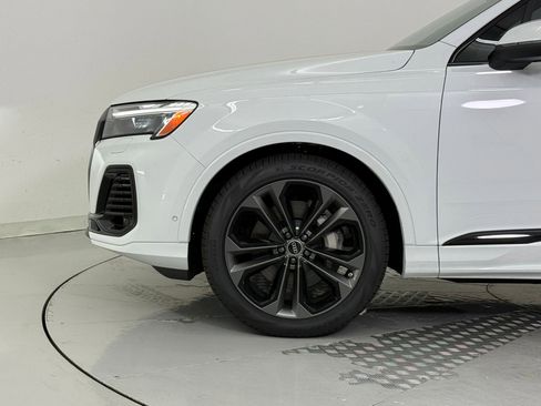 New 2026 Audi Q7 3.0T Premium Plus AWD/4WD image 24