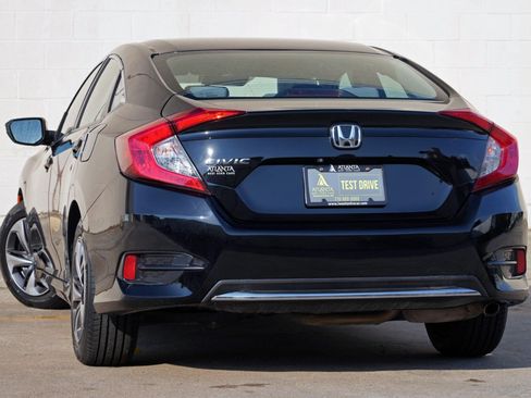 Used 2019 Honda Civic LX image 5
