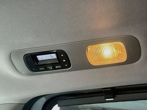 Used 2022 Honda Odyssey Touring image 27