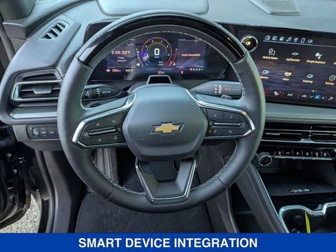 New 2025 Chevrolet Traverse LT w/ Enhanced Driving Package image 18