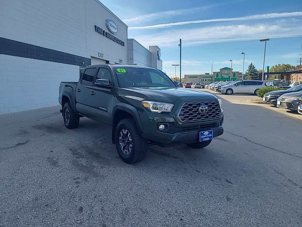 Used 2021 Toyota Tacoma TRD Off-Road AWD/4WD image 8