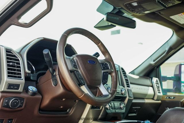 Used 2017 Ford F450 King Ranch w/ King Ranch Ultimate Package AWD/4WD image 32