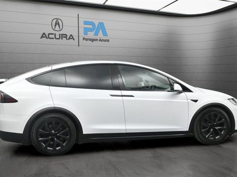 Used 2023 Tesla Model X image 47