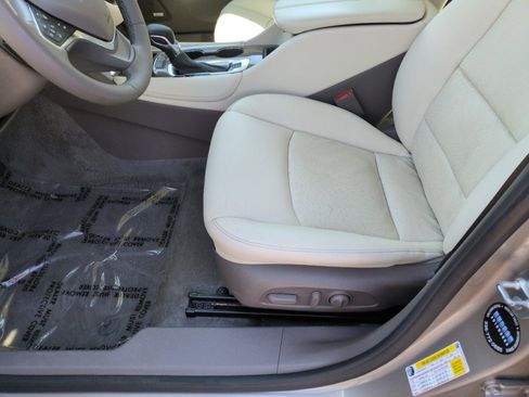 Used 2024 Chevrolet Malibu LT FWD image 13
