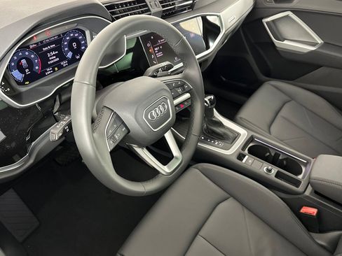 New 2025 Audi Q3 2.0T Premium image 9