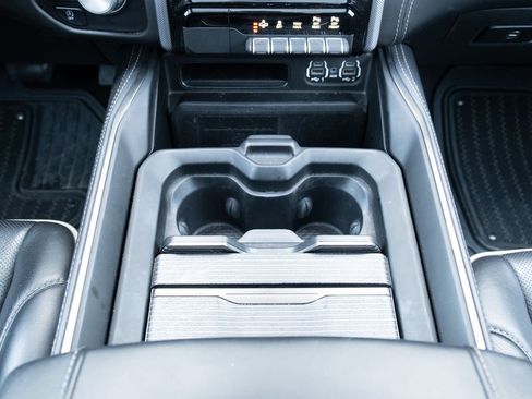 Used 2021 RAM 1500 Limited w/ Night Edition image 5