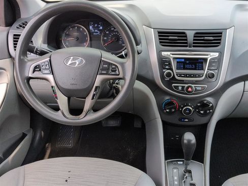 Used 2016 Hyundai Accent SE w/ Option Group 02 FWD image 28