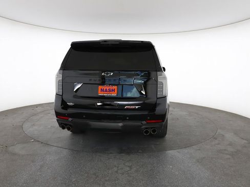 Certified 2025 Chevrolet Suburban RST w/ RST Capability Package AWD/4WD image 11