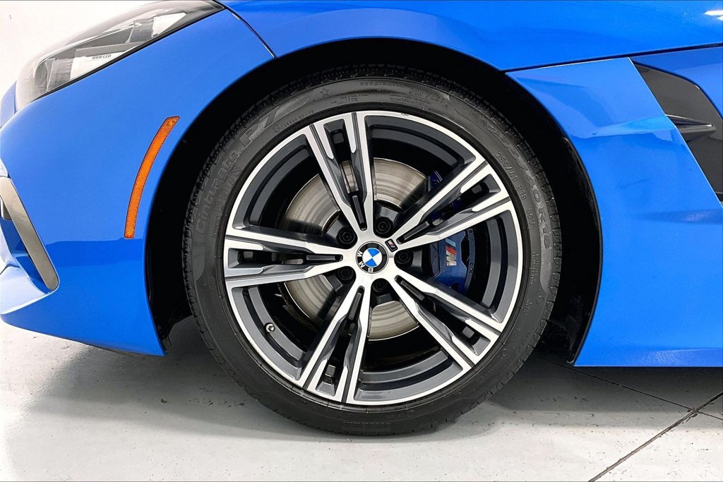 Used 2020 BMW Z4 M40i w/ Premium Package RWD image 6