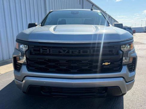 Used 2023 Chevrolet Silverado 1500 Custom RWD image 12