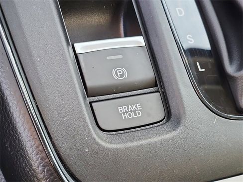 Used 2025 Honda CR-V EX image 26