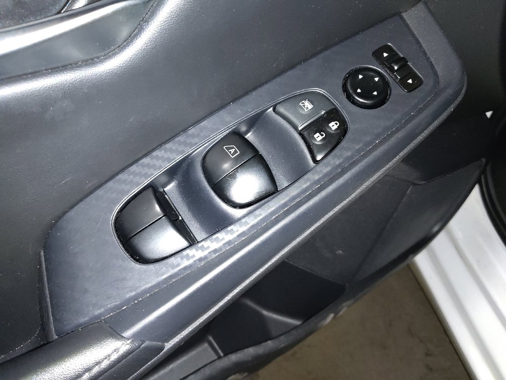 Used 2024 Nissan Sentra SV FWD image 27