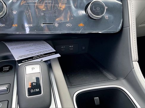 New 2026 INFINITI QX60 Luxe image 37