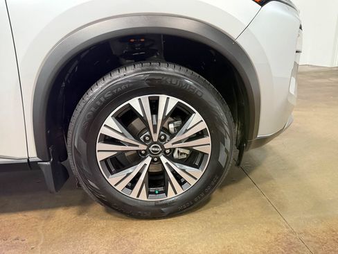Used 2023 Nissan Rogue SV AWD/4WD image 86