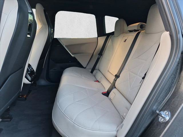 Certified 2024 BMW iX xDrive50 w/ Premium Package AWD/4WD image 20