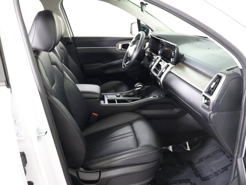 Used 2023 Kia Sorento S AWD/4WD image 30