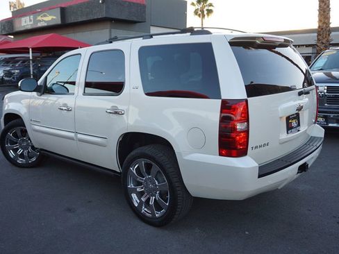 Used 2008 Chevrolet Tahoe LTZ w/ LTZ Preferred Equipment Group image 4