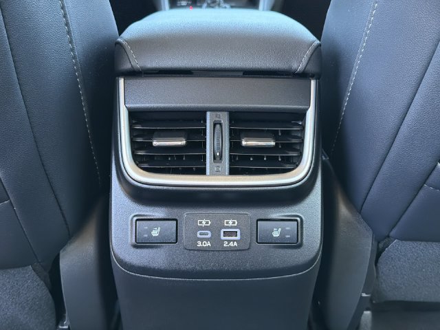 Certified 2025 Subaru Legacy Limited AWD/4WD image 39