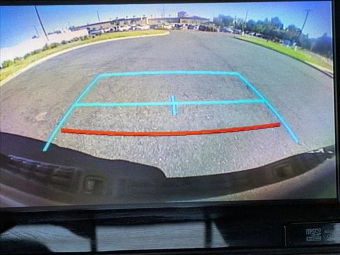 Used 2019 Toyota Tacoma TRD Off-Road image 13