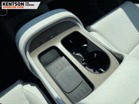 Used 2026 Hyundai Palisade SEL AWD/4WD image 21