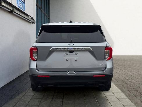 Certified 2023 Ford Explorer 4WD image 4