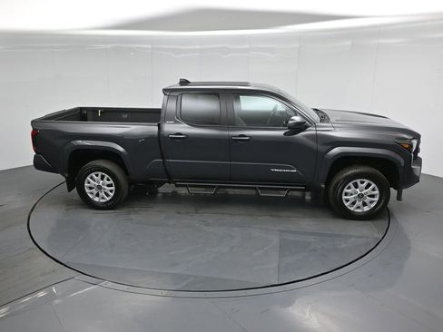 Used 2025 Toyota Tacoma SR5 image 50