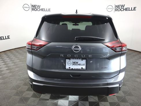 New 2026 Nissan Rogue S image 6