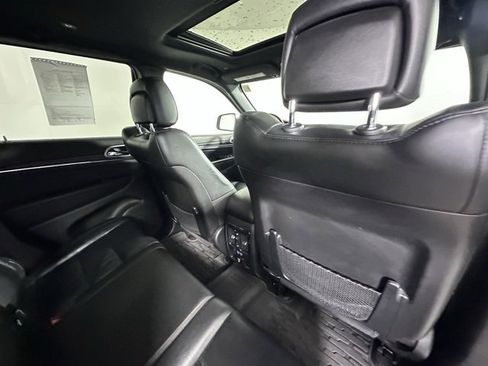 Used 2021 Jeep Grand Cherokee Limited w/ Trailer Tow Group IV image 14