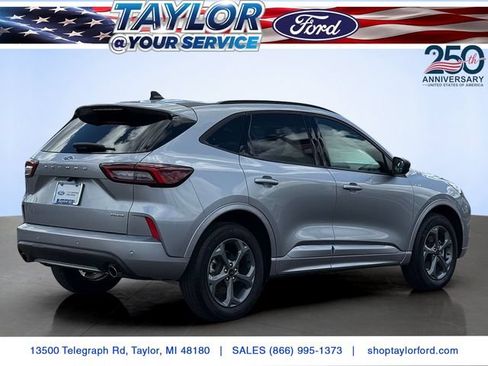 Used 2024 Ford Escape ST-Line w/ Tech Pack #1 AWD/4WD image 3