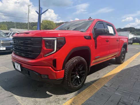 Used 2022 GMC Sierra 1500 Elevation AWD/4WD image 4