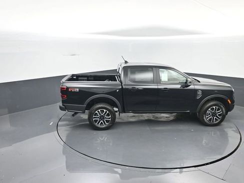 New 2025 Ford Ranger Lariat w/ FX4 Off-Road Package image 28