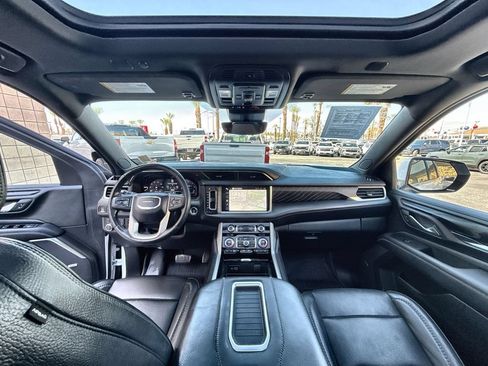 Used 2023 GMC Yukon Denali w/ Denali Reserve Package AWD/4WD image 13
