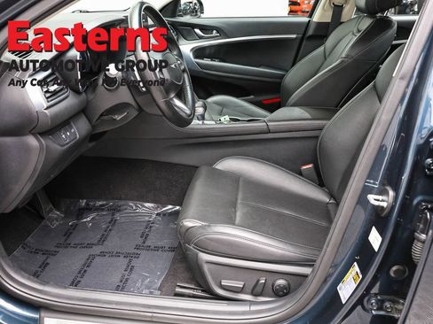 Used 2025 Genesis G70 2.5T RWD image 14