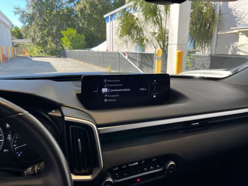 Used 2025 MAZDA CX-50 AWD 2.5 S w/ Select Package image 18