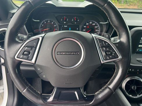 Used 2016 Chevrolet Camaro LT image 15